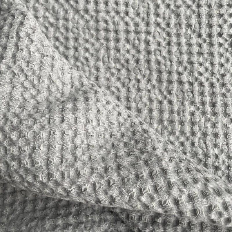 Stort hørhåndklæde grå vaffel, 70×140 cm – KOOSdisain – billede 5