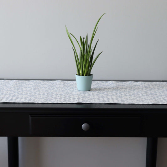 Setumaa bordløber 145×40 cm i hør og bomuld – Norvi